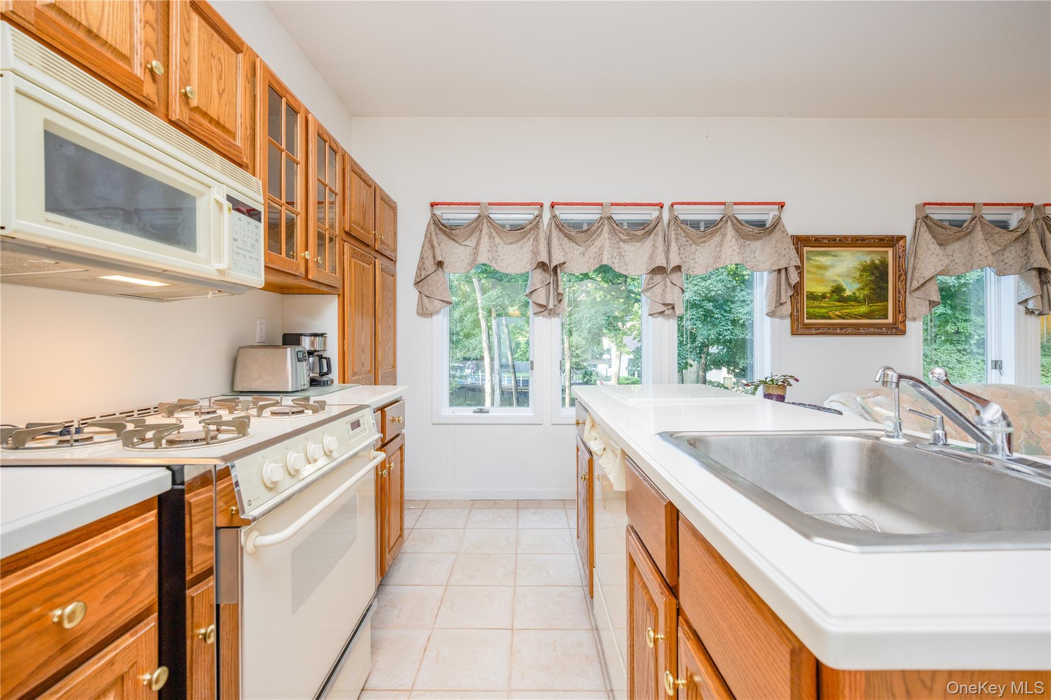 Single Family Hawk Nest Road Rockland County, NY 10986, MLS-1044541-17