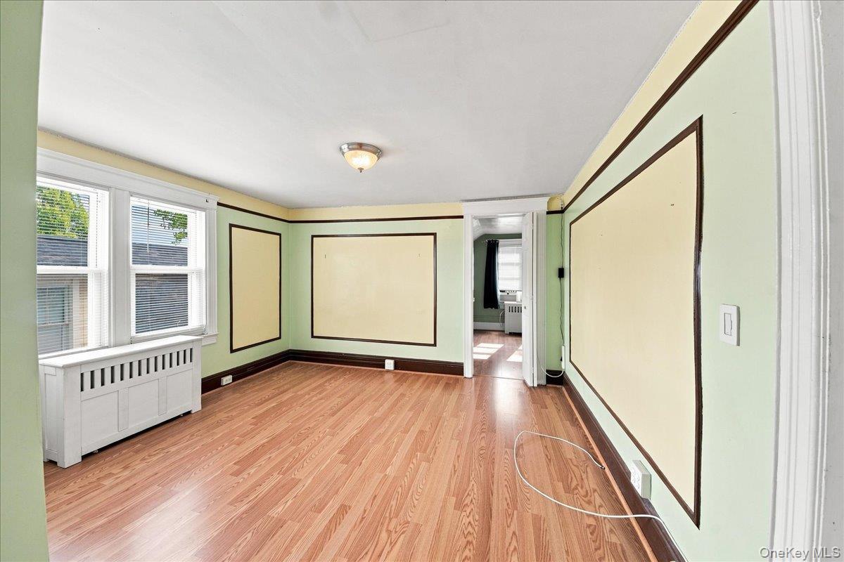 Single Family Hollywood Avenue Bronx, NY 10465, MLS-1044566-19