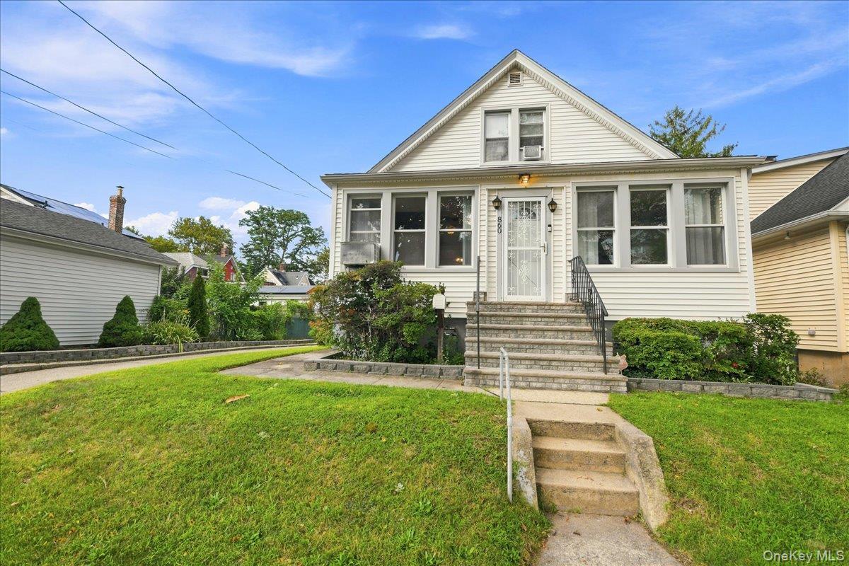 Single Family Hollywood Avenue Bronx, NY 10465, MLS-1044566-3