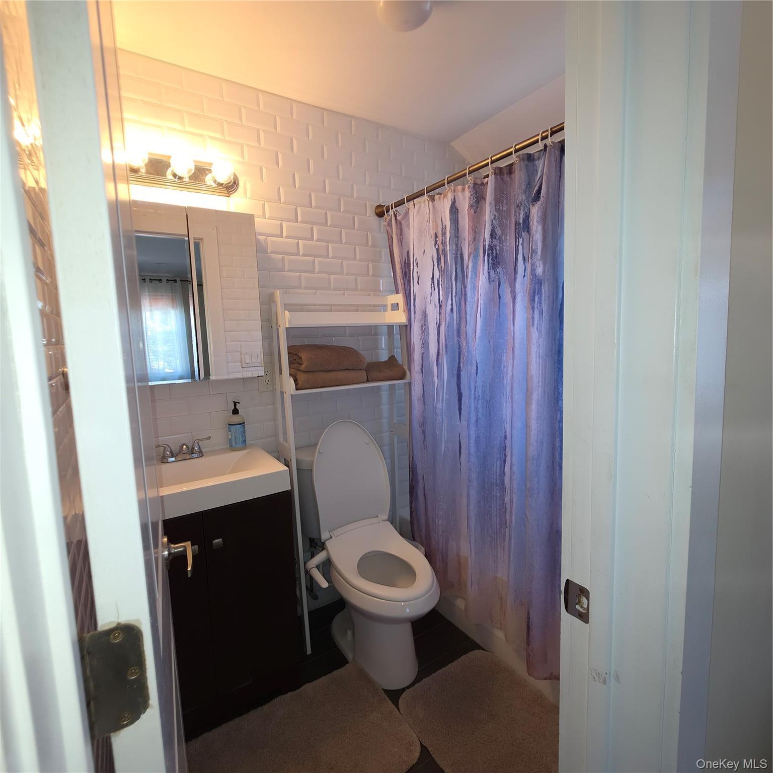Single Family 147th Road  Queens, NY 11422, MLS-1044590-17