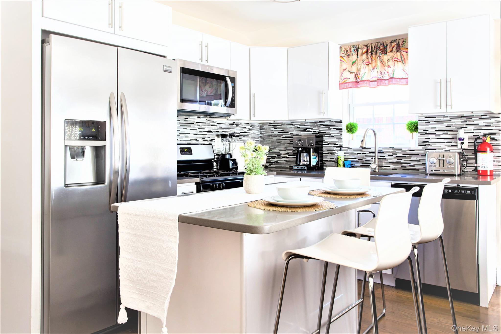 Single Family 147th Road  Queens, NY 11422, MLS-1044590-3