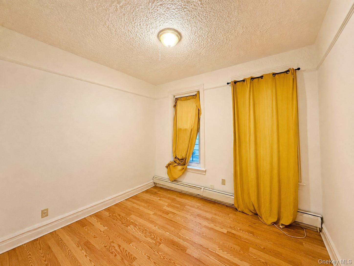 Single Family Colgate Avenue  Bronx, NY 10472, MLS-1044613-16