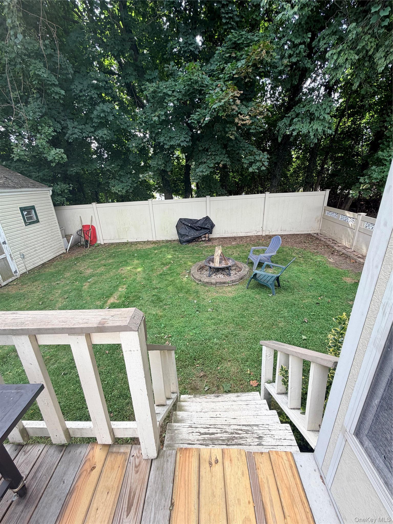 Single Family Rosewood Road  Suffolk County, NY 11754, MLS-1044626-44