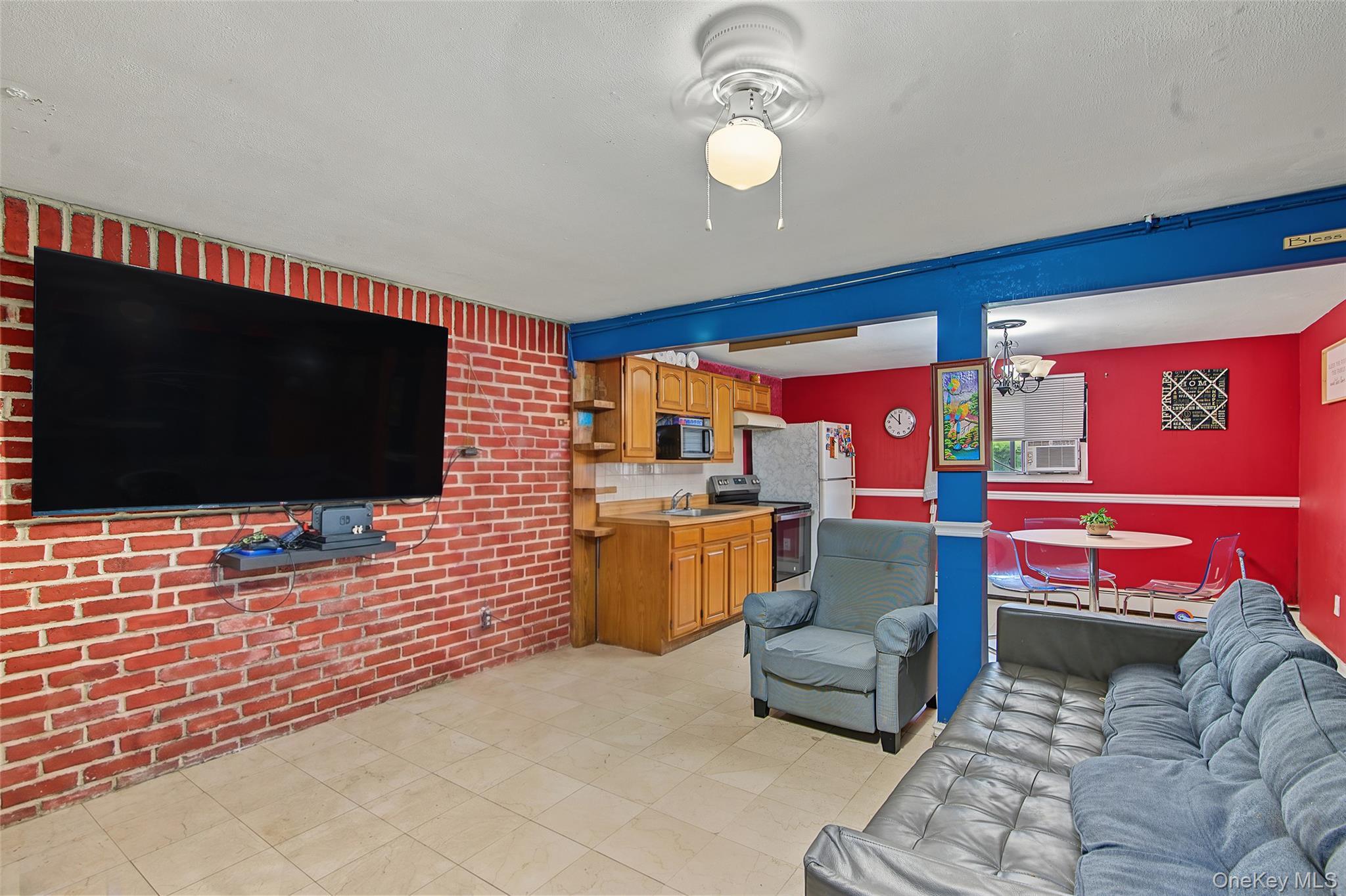 Single Family Massachusetts Avenue Suffolk County, NY 11706, MLS-1044627-19