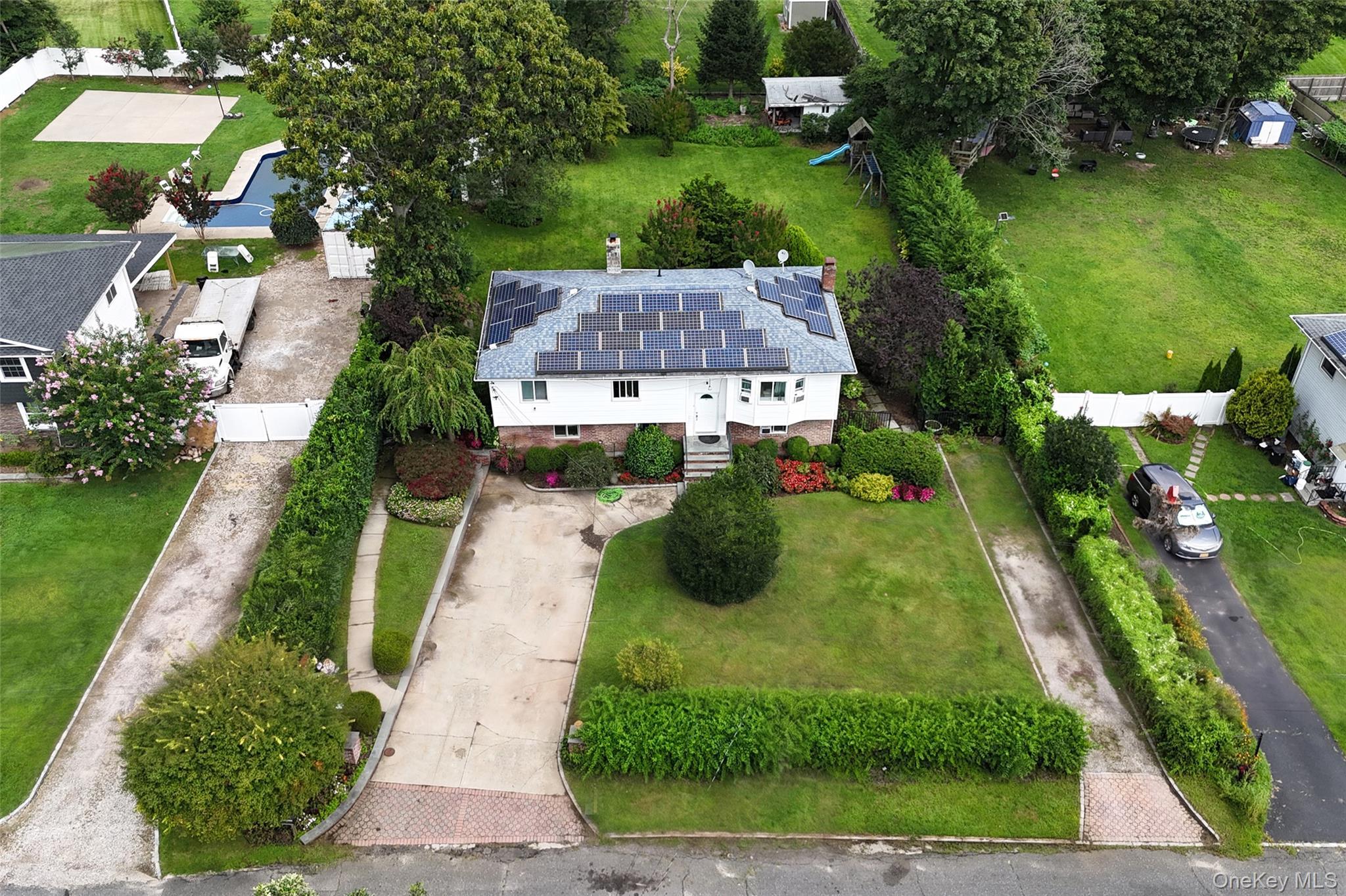 Single Family Massachusetts Avenue Suffolk County, NY 11706, MLS-1044627-32