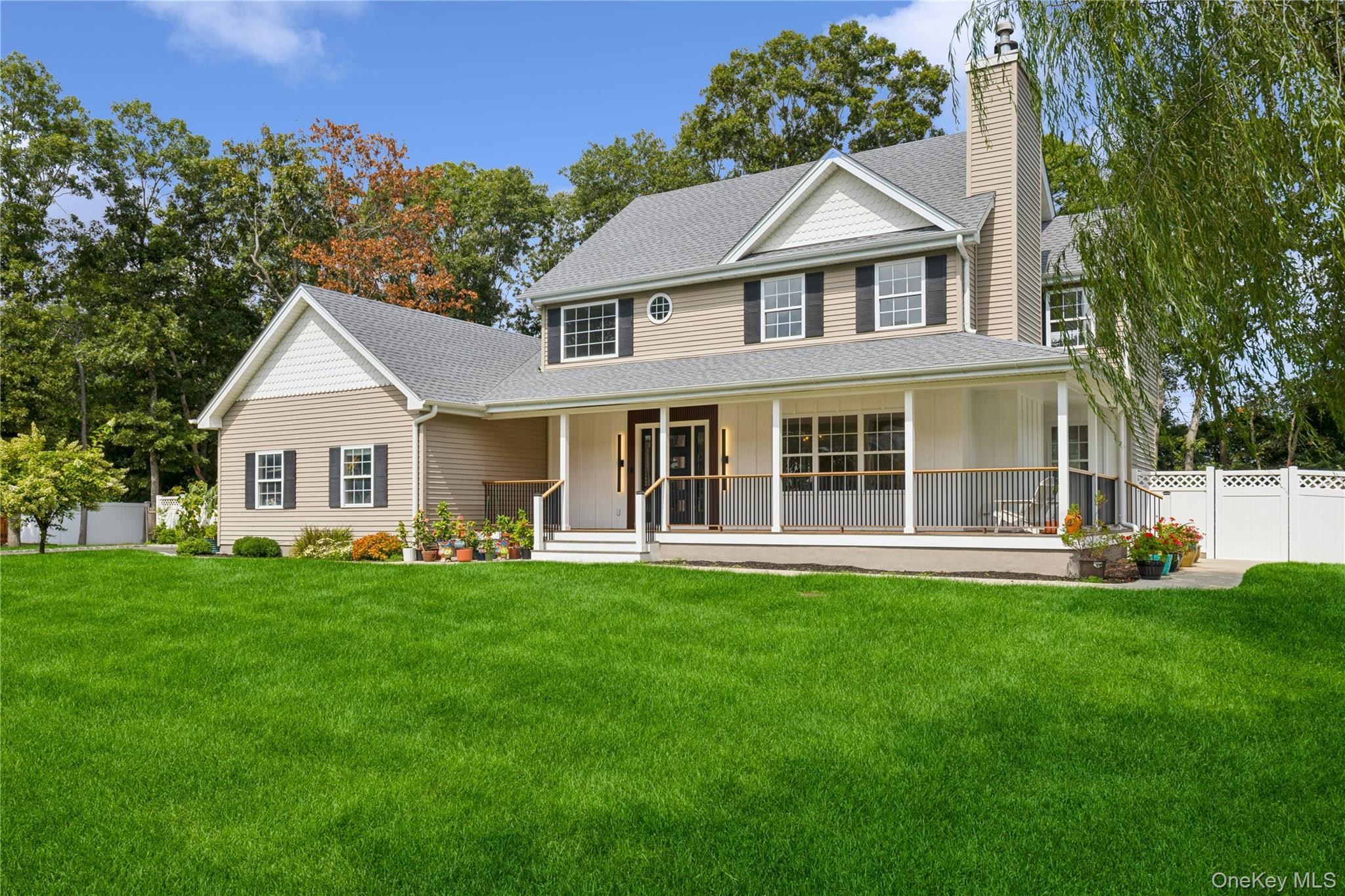 Single Family Sander Court Suffolk County, NY 11953, MLS-1044677-2