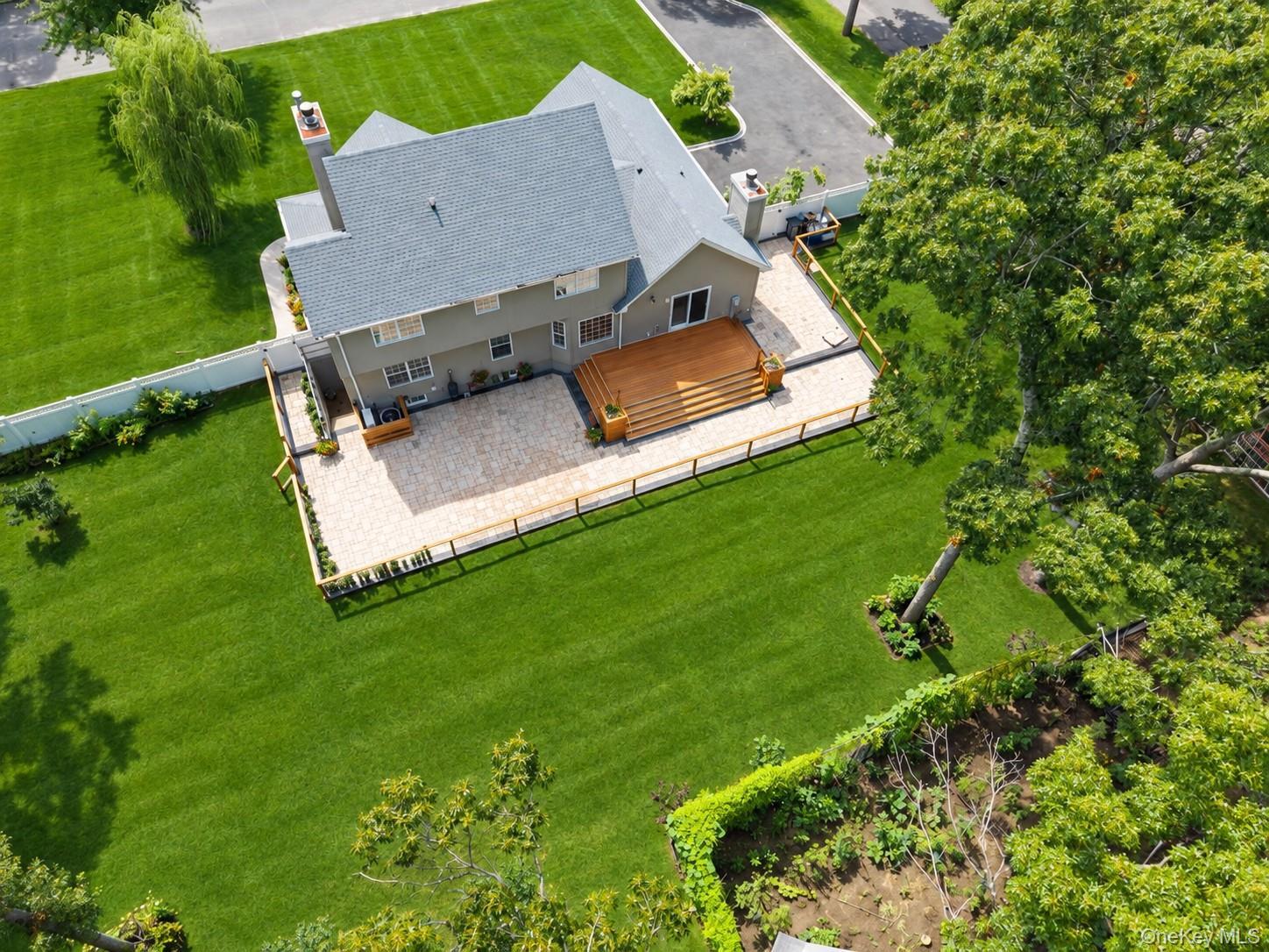Single Family Sander Court Suffolk County, NY 11953, MLS-1044677-42