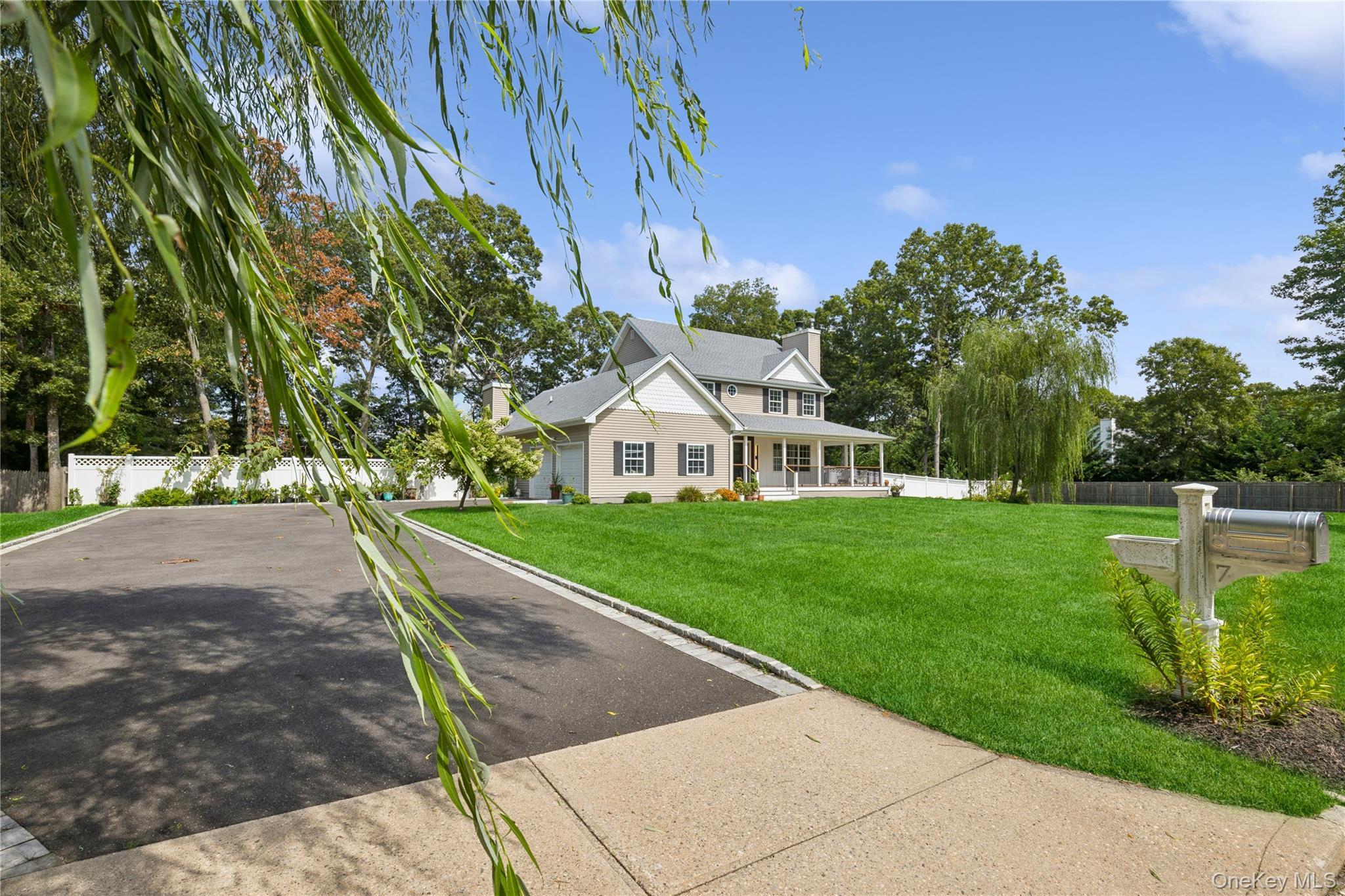 Single Family Sander Court Suffolk County, NY 11953, MLS-1044677-45