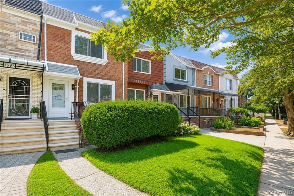 Single Family Independence Avenue Brooklyn, NY 11228, MLS-1044678-2