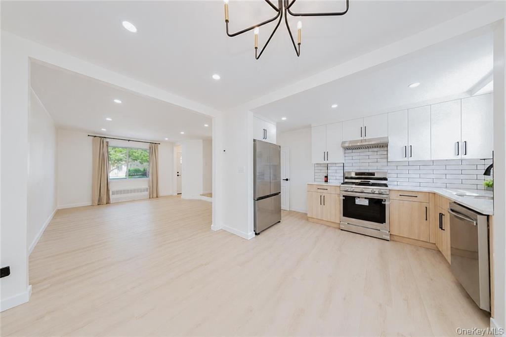 Single Family Independence Avenue Brooklyn, NY 11228, MLS-1044678-5