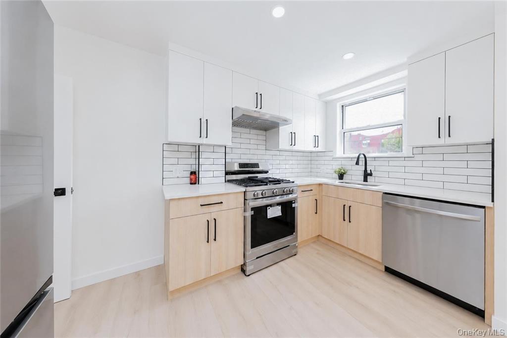 Single Family Independence Avenue Brooklyn, NY 11228, MLS-1044678-6