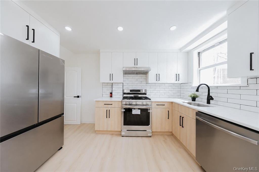 Single Family Independence Avenue Brooklyn, NY 11228, MLS-1044678-7