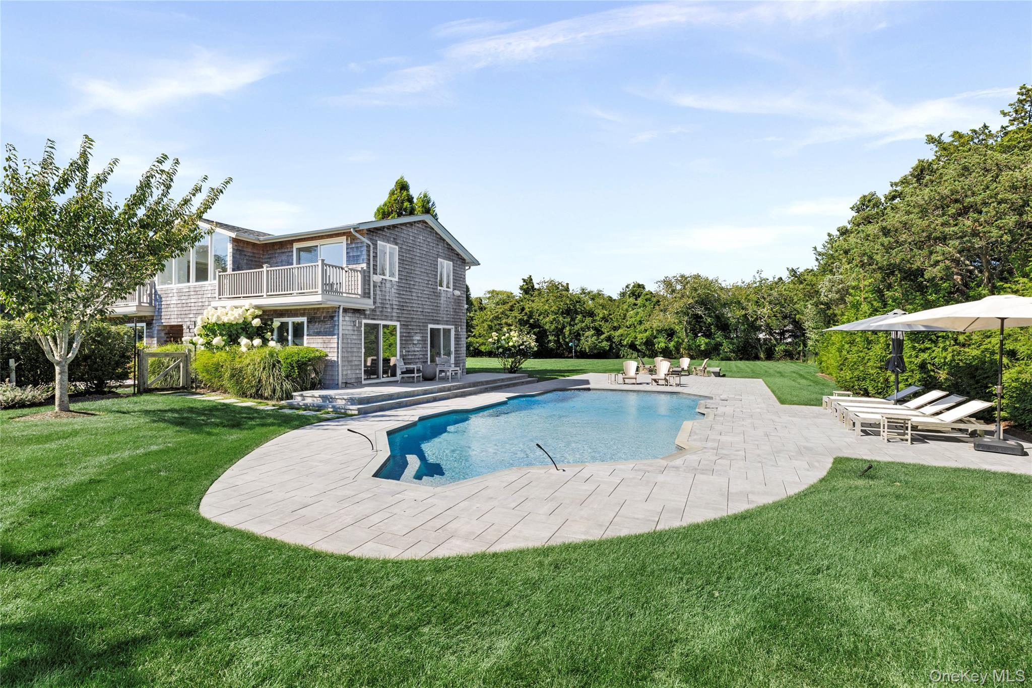 Single Family Bayberry Lane Suffolk County, NY 11960, MLS-1044679-25