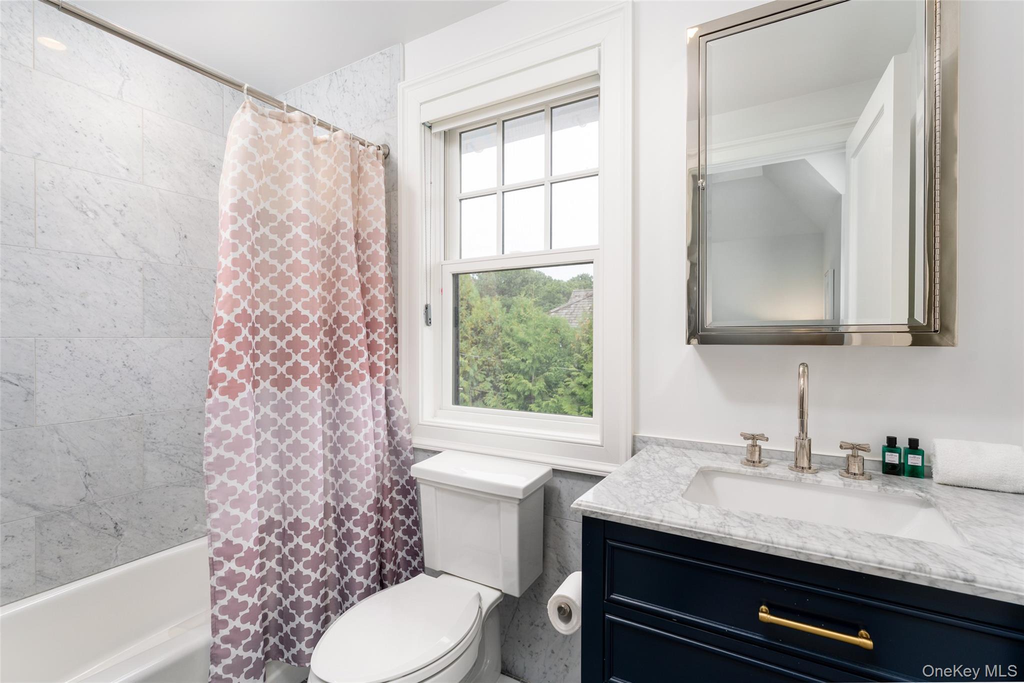 Single Family Middle Pond Road  Suffolk County, NY 11968, MLS-1044683-28