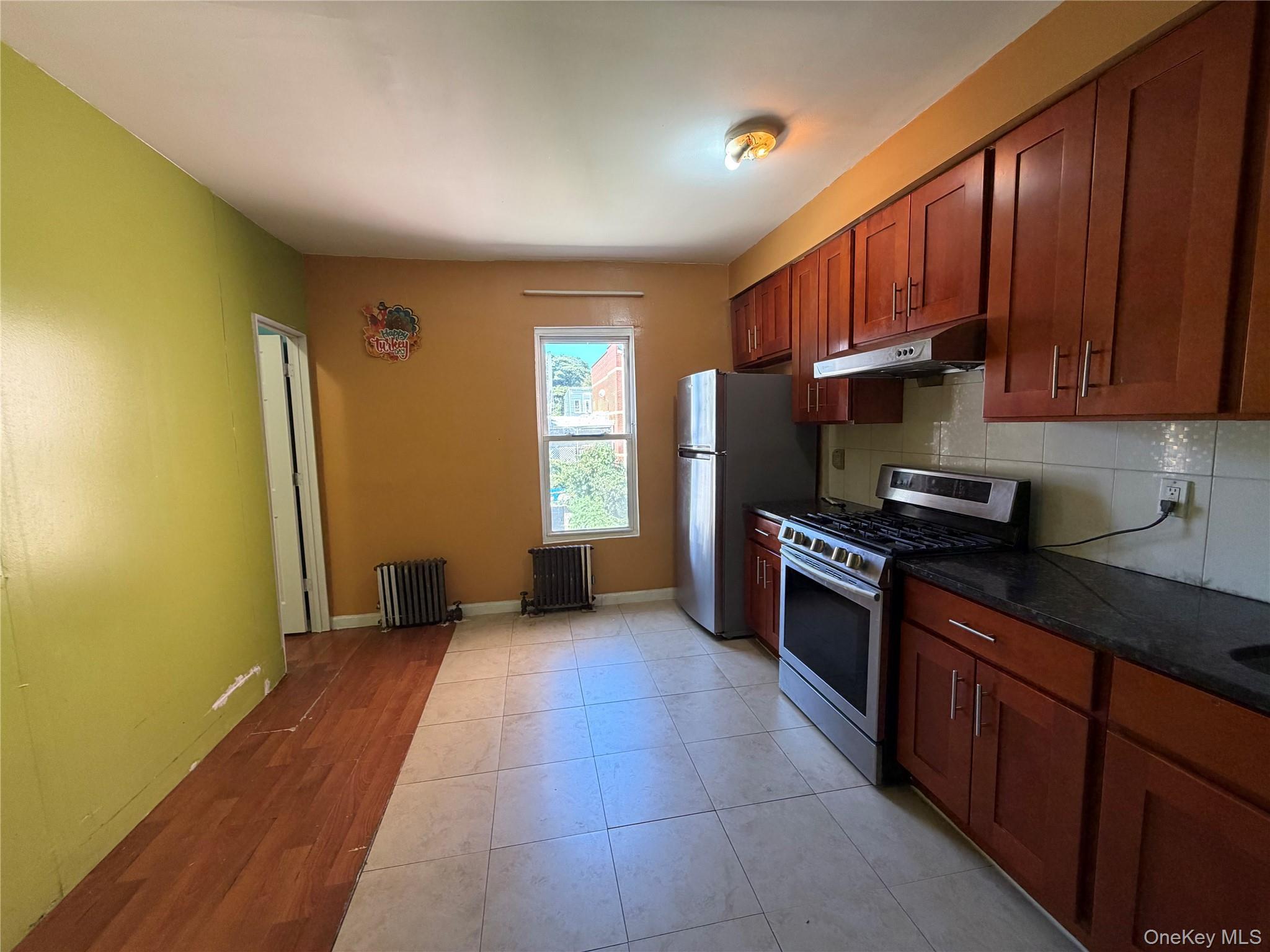 Single Family 37th Avenue Queens, NY 11368, MLS-1044692-15