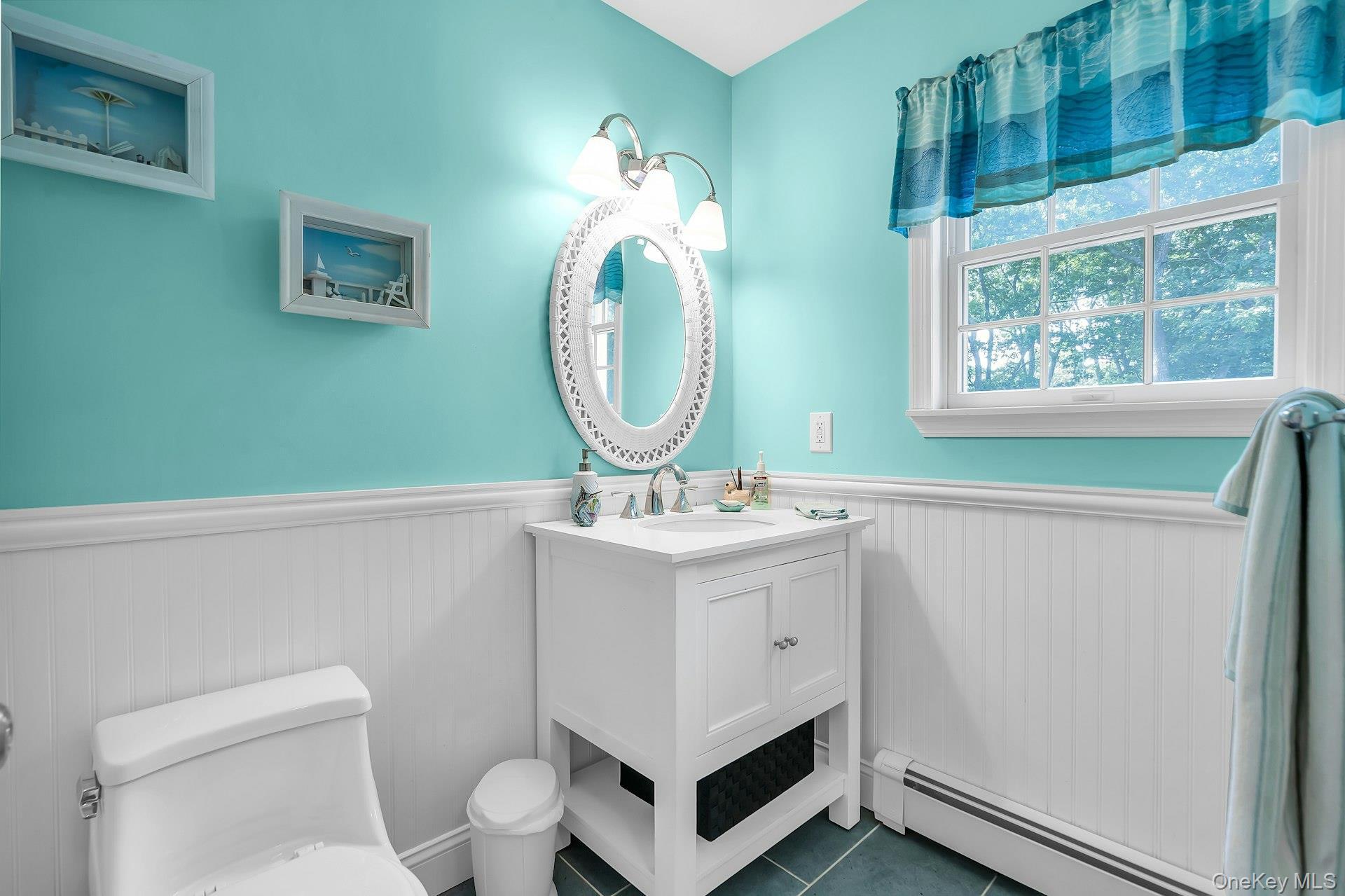 Single Family Washington Heights Avenue Suffolk County, NY 11946, MLS-1044708-11