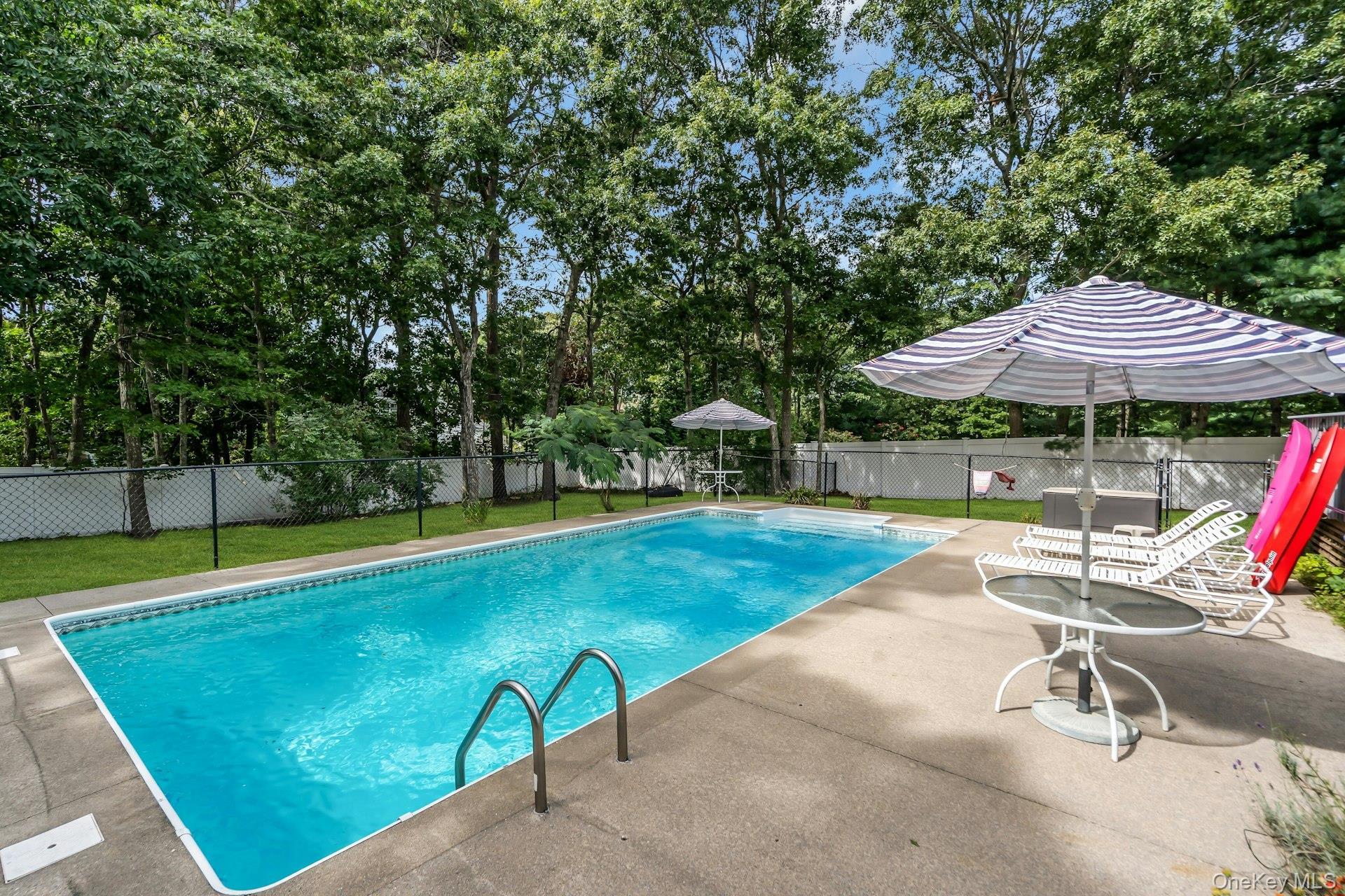 Single Family Washington Heights Avenue Suffolk County, NY 11946, MLS-1044708-27