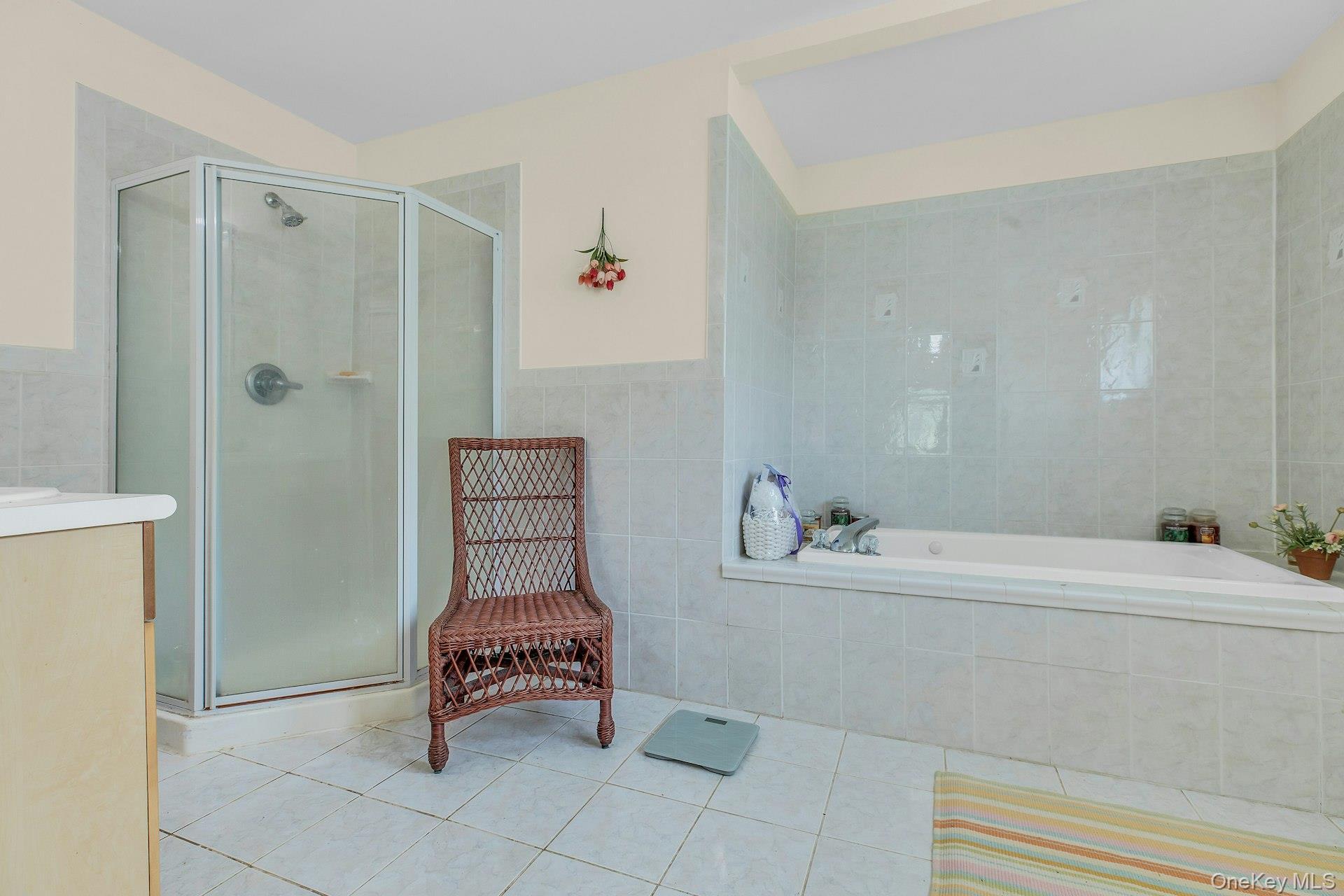 Single Family Marina Lane Suffolk County, NY 11939, MLS-1044713-12