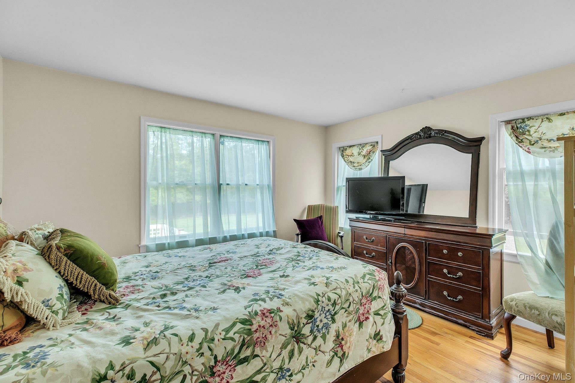 Single Family Marina Lane Suffolk County, NY 11939, MLS-1044713-13