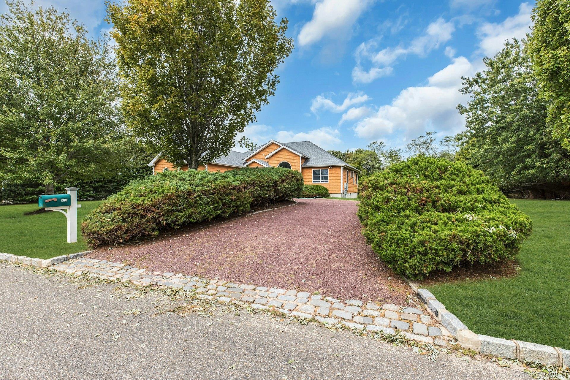 Single Family Marina Lane Suffolk County, NY 11939, MLS-1044713-2