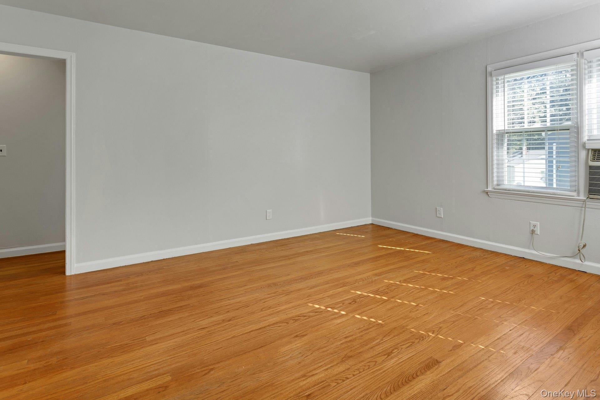 Single Family Crescent Drive Westchester County, NY 10567, MLS-1044725-8