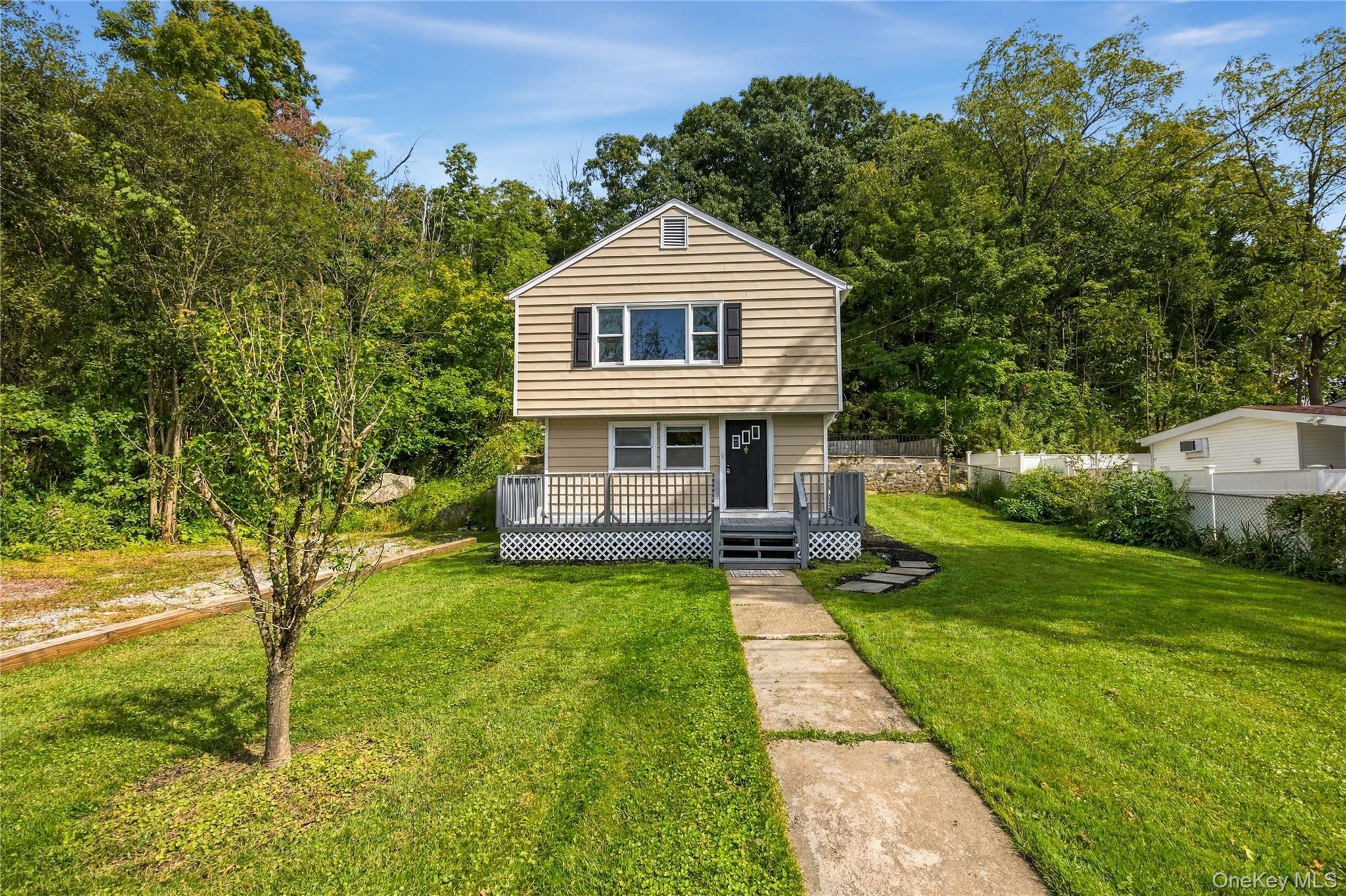 Single Family Montrose Drive  Putnam County, NY 10512, MLS-1044726-2
