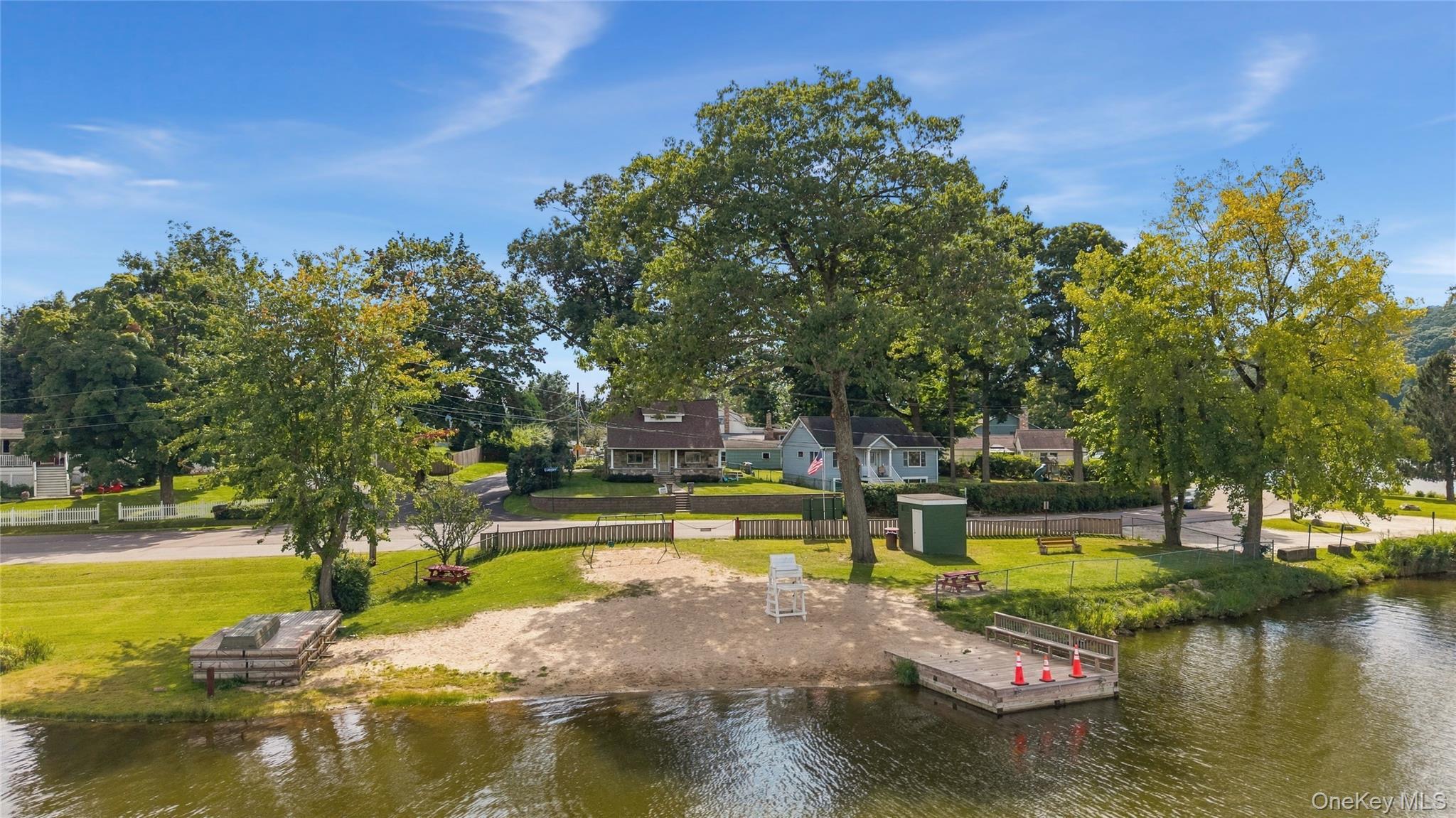 Single Family Montrose Drive  Putnam County, NY 10512, MLS-1044726-30