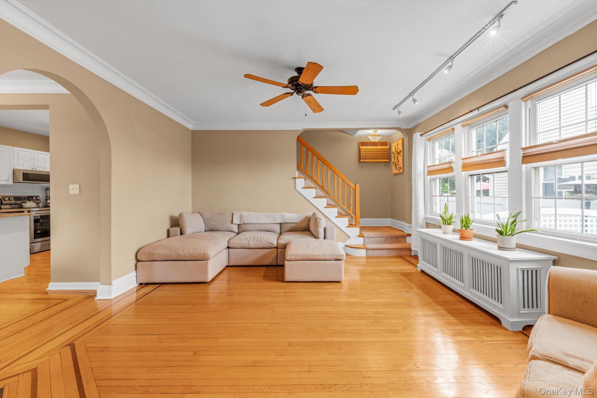 Single Family Hampton Avenue  Nassau County, NY 11507, MLS-1044734-5