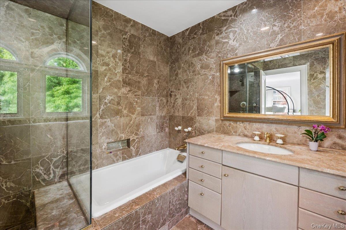Single Family Broadfield Road  Westchester County, NY 10804, MLS-1044738-28