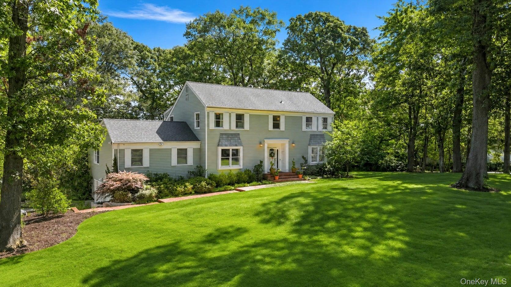 Single Family Westchester Drive  Suffolk County, NY 11778, MLS-1044746-2