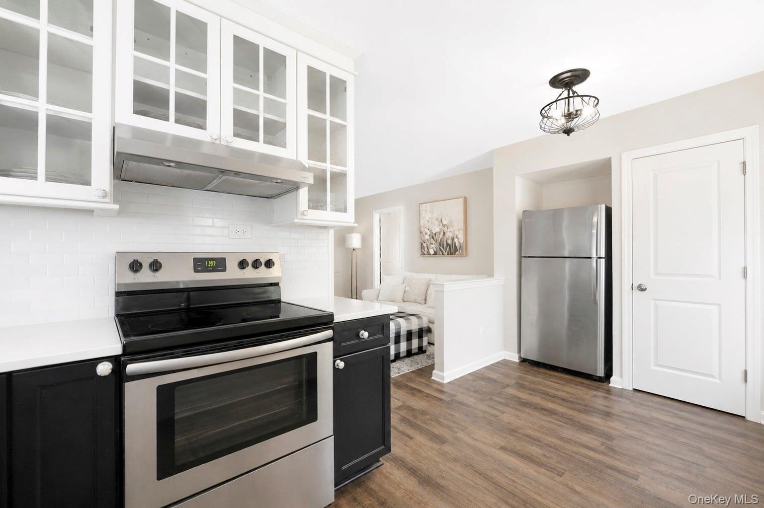 Single Family Westchester Drive  Suffolk County, NY 11778, MLS-1044746-25