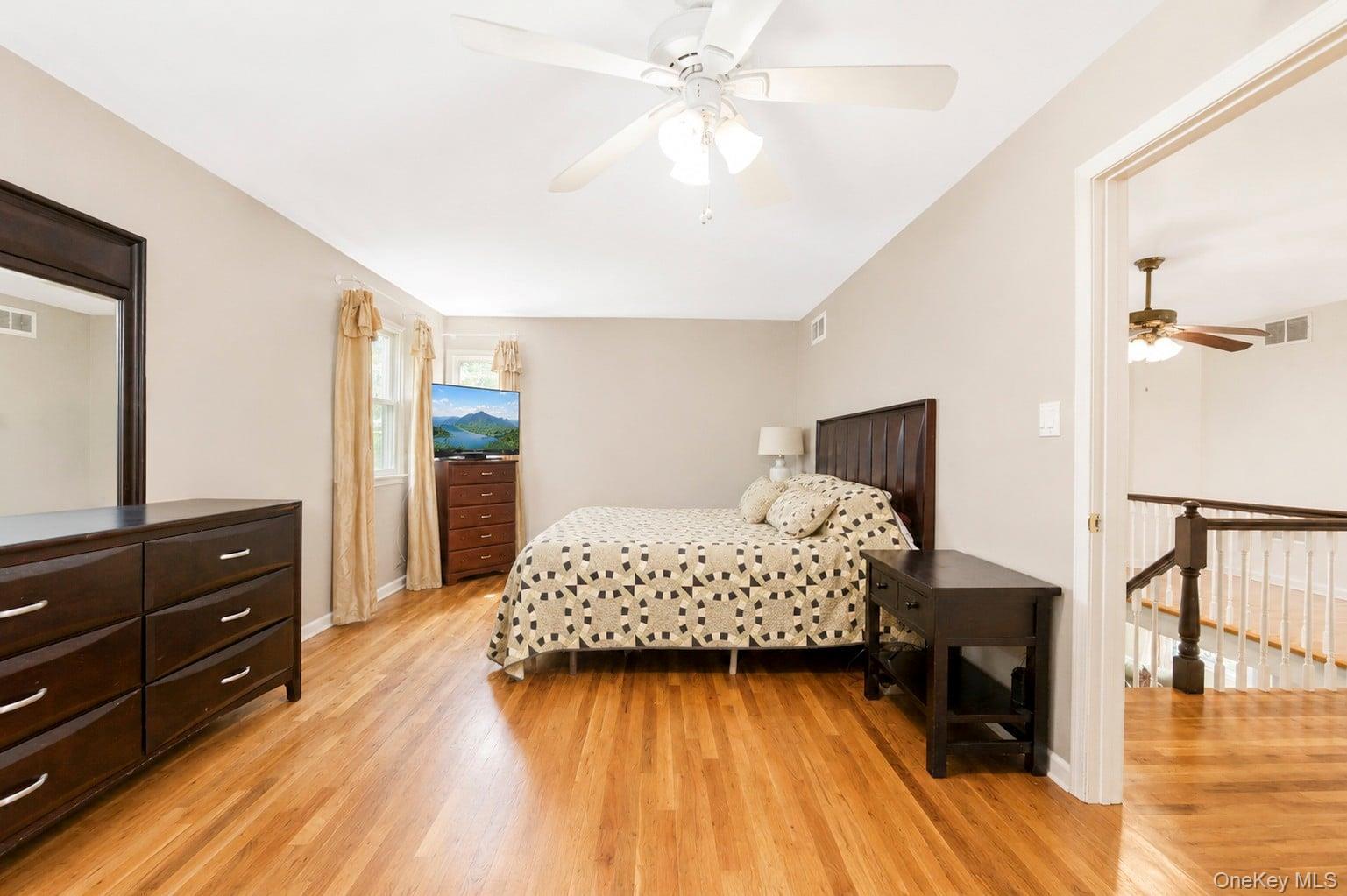 Single Family Westchester Drive  Suffolk County, NY 11778, MLS-1044746-30