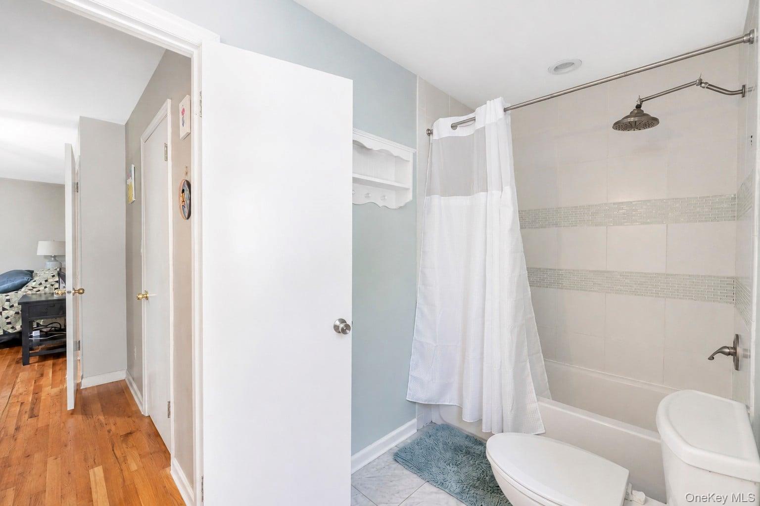 Single Family Westchester Drive  Suffolk County, NY 11778, MLS-1044746-33