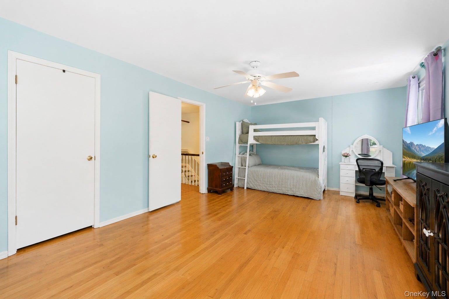 Single Family Westchester Drive  Suffolk County, NY 11778, MLS-1044746-40