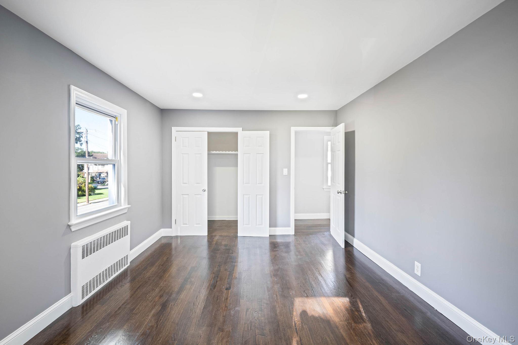 Single Family Hudson Court Nassau County, NY 11563, MLS-1044766-16