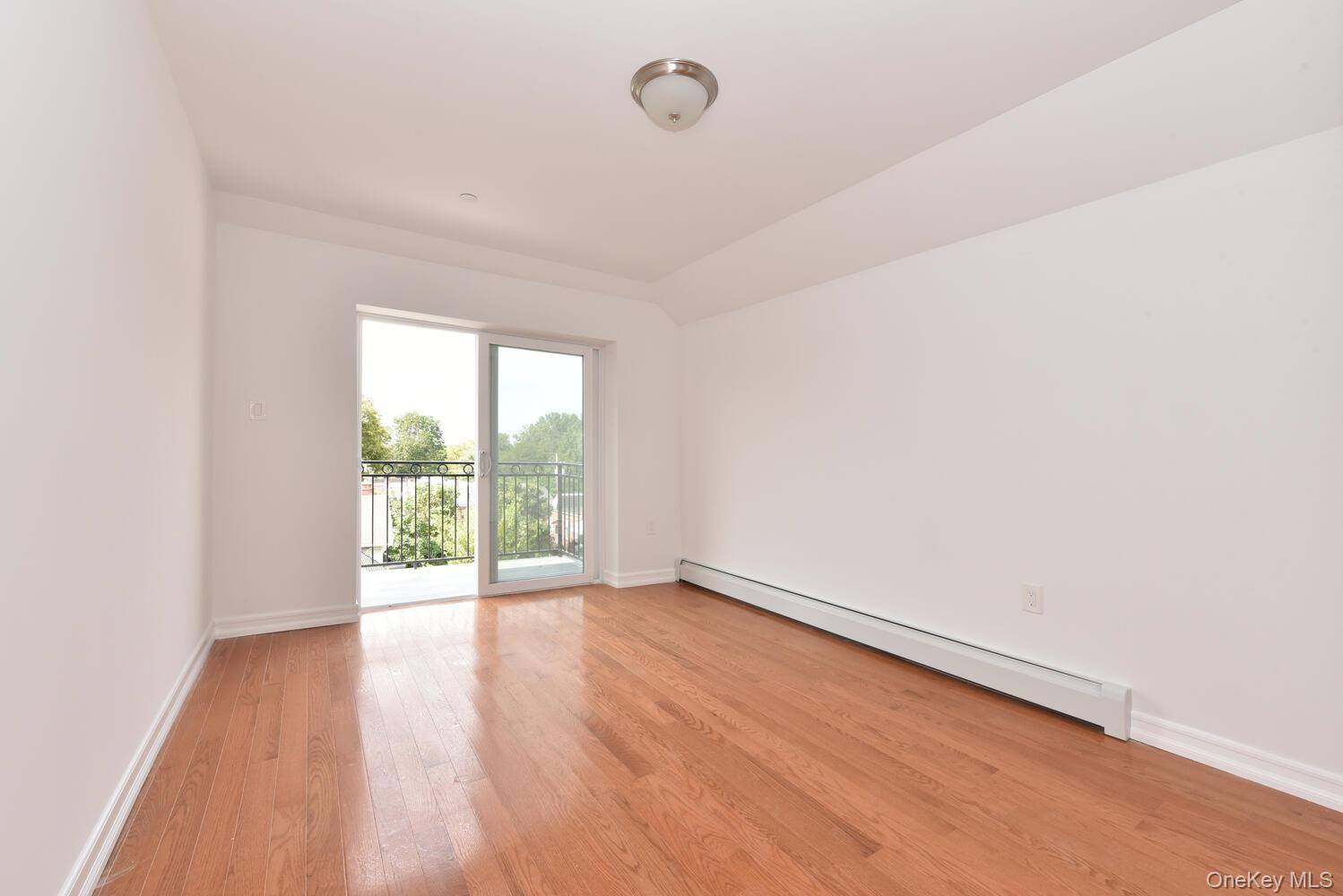 Single Family 163rd Street  Queens, NY 11365, MLS-1044774-19