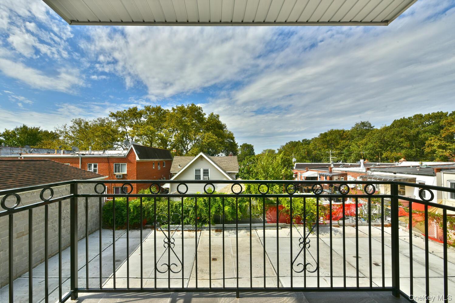 Single Family 163rd Street  Queens, NY 11365, MLS-1044774-8
