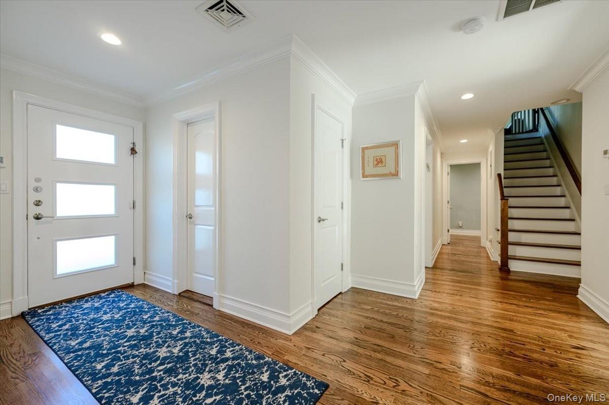 Single Family Suffolk Boulevard  Nassau County, NY 11509, MLS-1044780-5