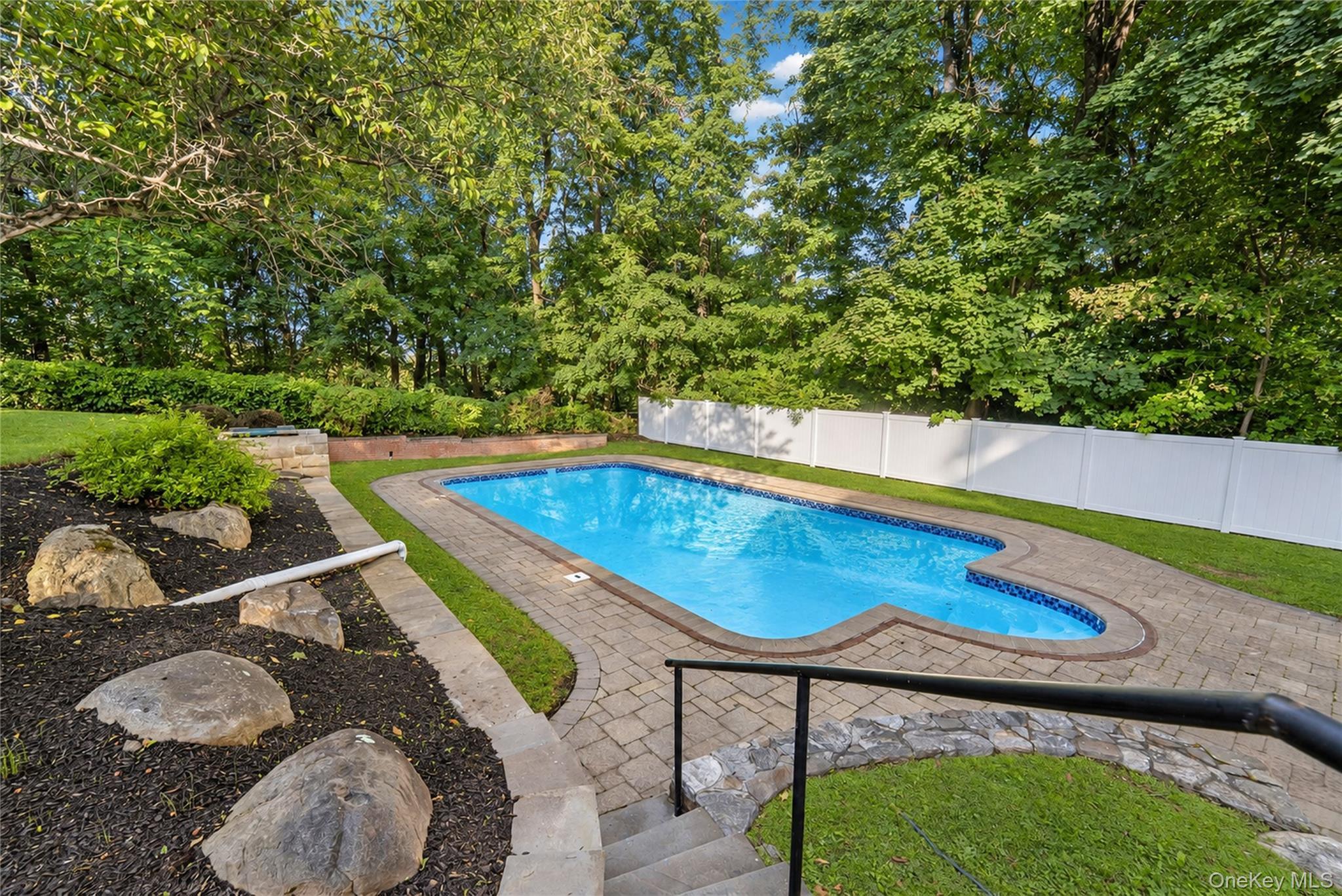 Single Family Tulip Road Westchester County, NY 10510, MLS-1044782-37