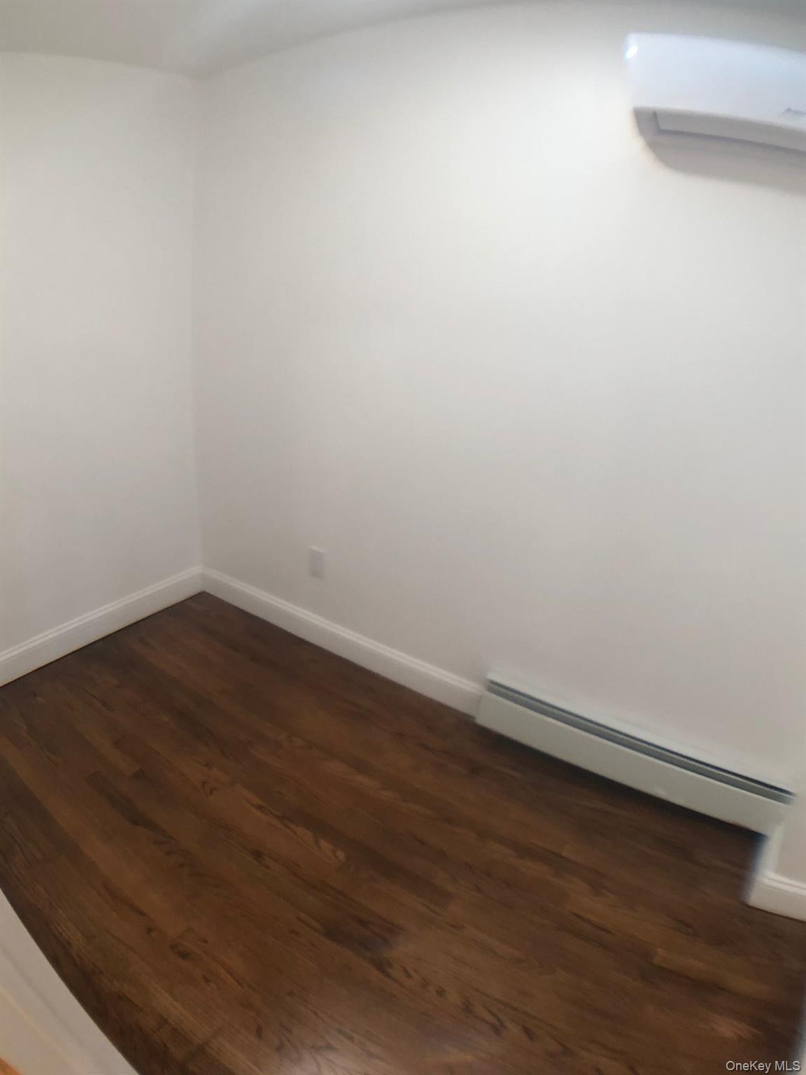 Single Family 168th Street  Queens, NY 11434, MLS-1044793-16