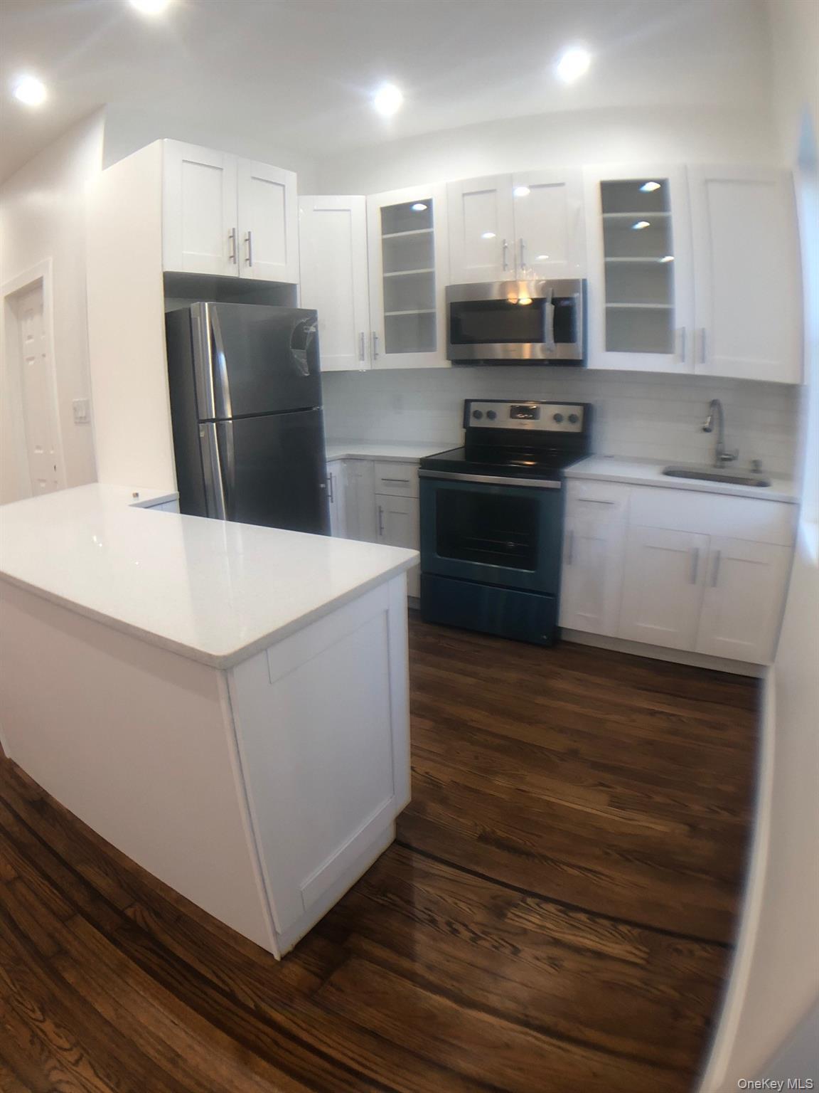 Single Family 168th Street  Queens, NY 11434, MLS-1044793-6