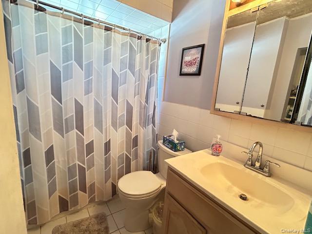 Single Family Durst Drive  Suffolk County, NY 11784, MLS-1044801-11