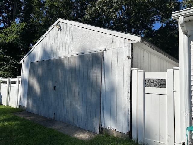 Single Family Durst Drive  Suffolk County, NY 11784, MLS-1044801-2