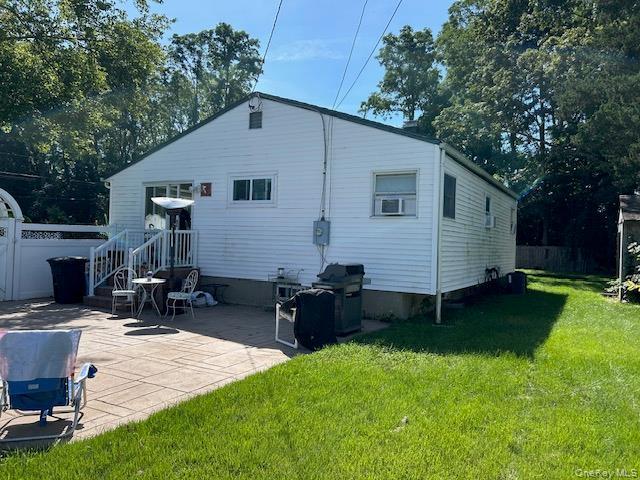 Single Family Durst Drive  Suffolk County, NY 11784, MLS-1044801-3