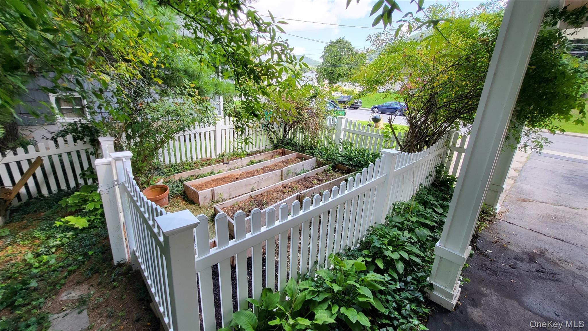 Single Family Phillips Street  Dutchess County, NY 12508, MLS-1044805-34