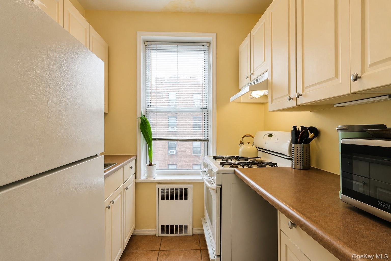 Apartment 66 Avenue Queens, NY 11374, MLS-1044811-12