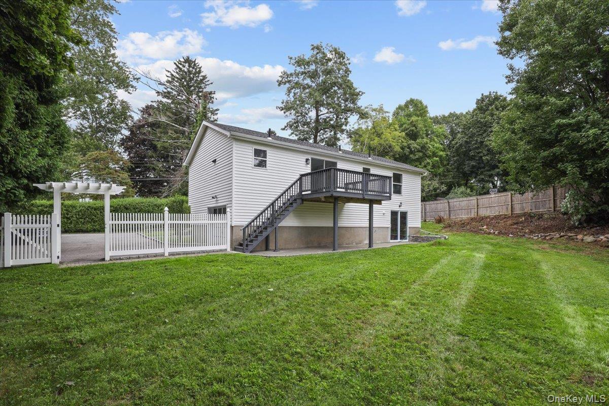 Single Family Dunwoodie Road  Putnam County, NY 10512, MLS-1044822-12