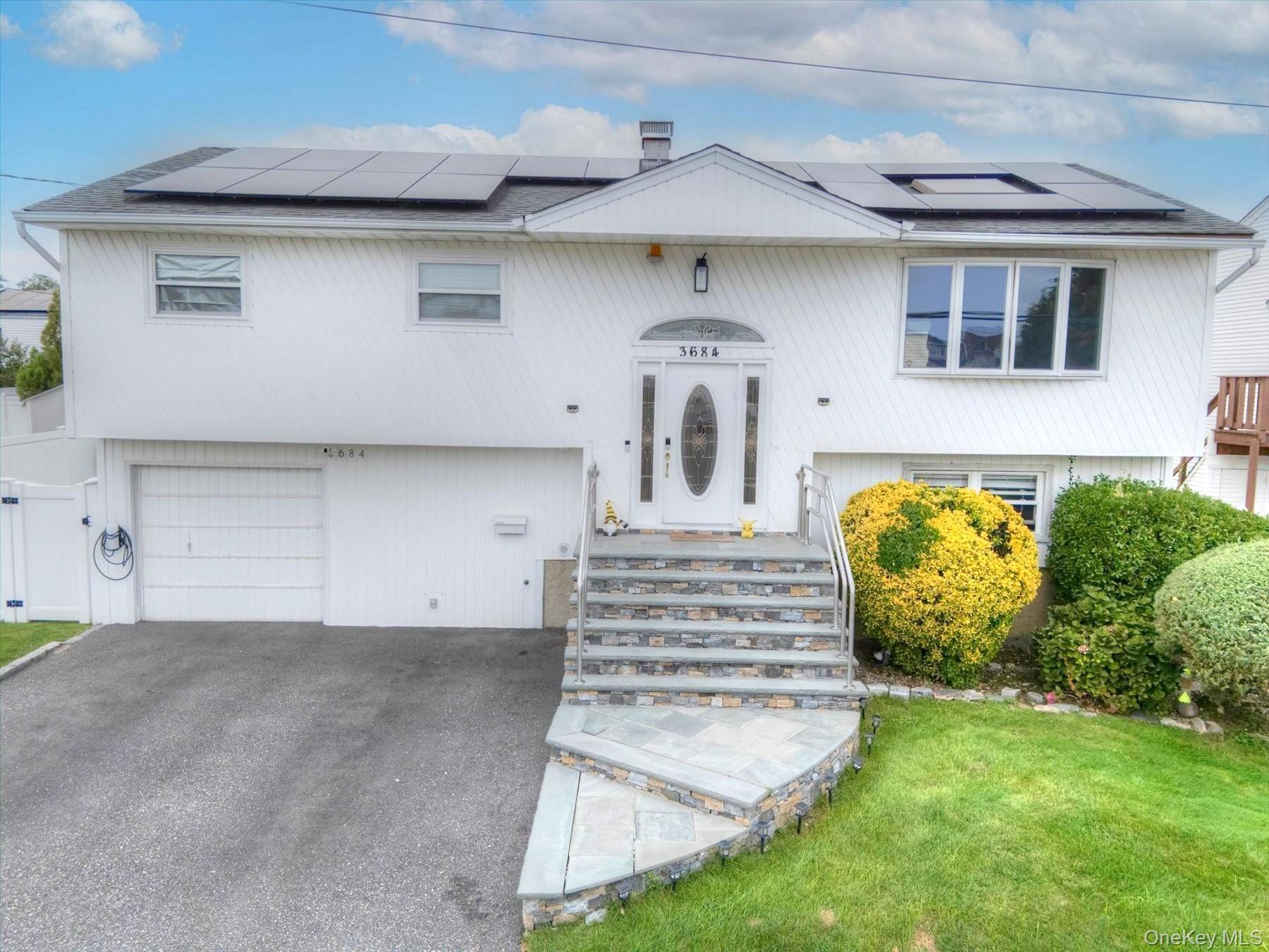 Single Family Oceanside Road E  Nassau County, NY 11572, MLS-1044849-29