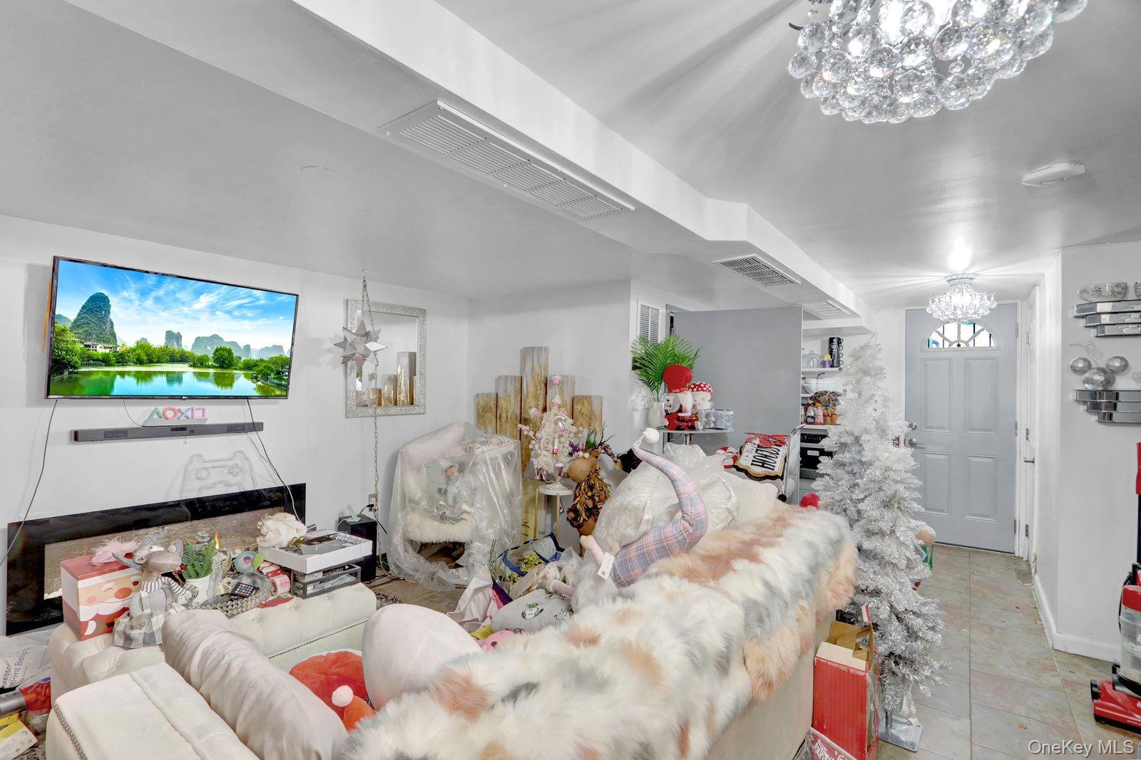 Single Family 77th Place Queens, NY 11379, MLS-1044875-16
