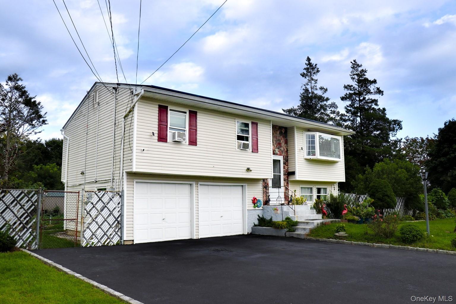 Single Family Island Avenue  Suffolk County, NY 11717, MLS-1044876-2